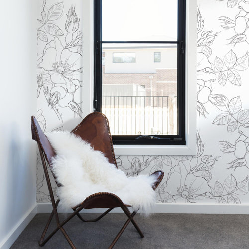 Latitude Run® Huyett Removable Smooth Peel and Stick Wallpaper Panel & Reviews Wayfair